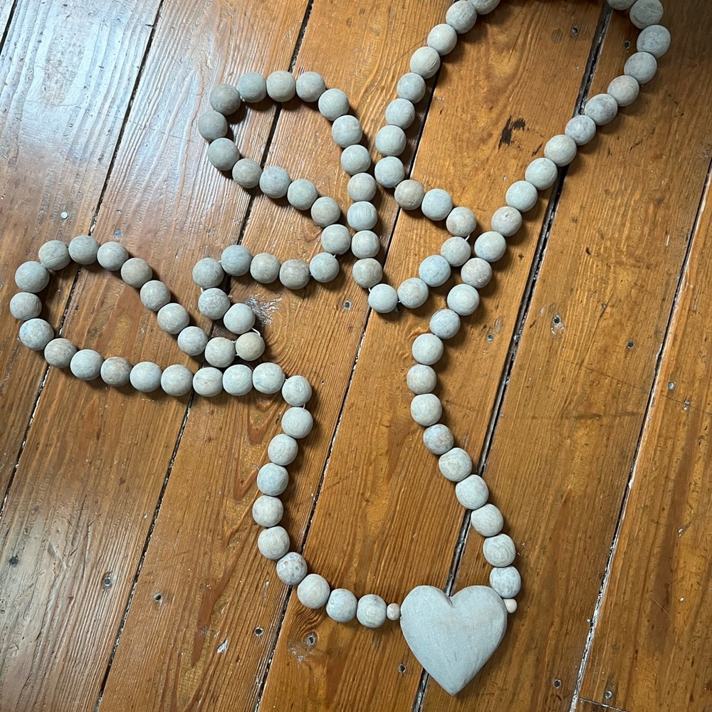 Hudson Grace oversized wood prayer beads w heart. 76” long